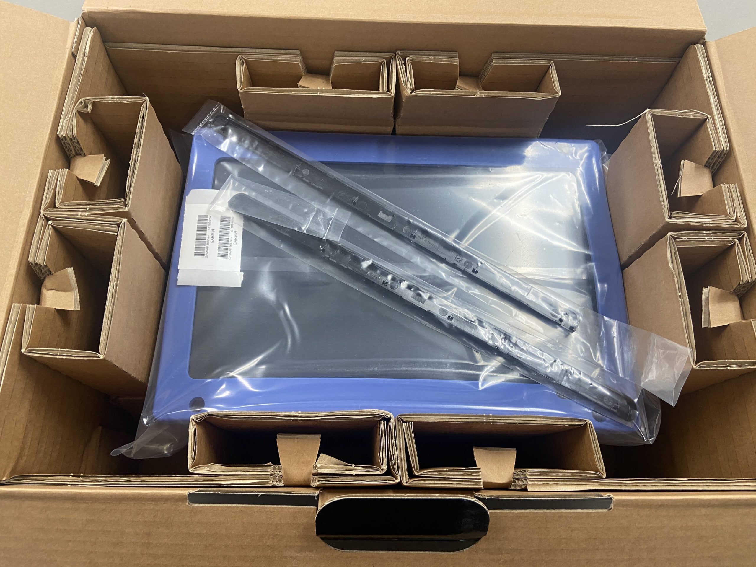 Garmin 8610xsv (Refurbished) - Image 2